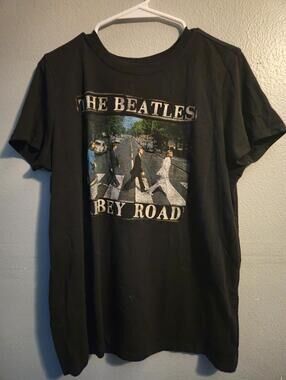 The Beatles Abbey Road Graphic T-Shirt Size 00 Hybrid